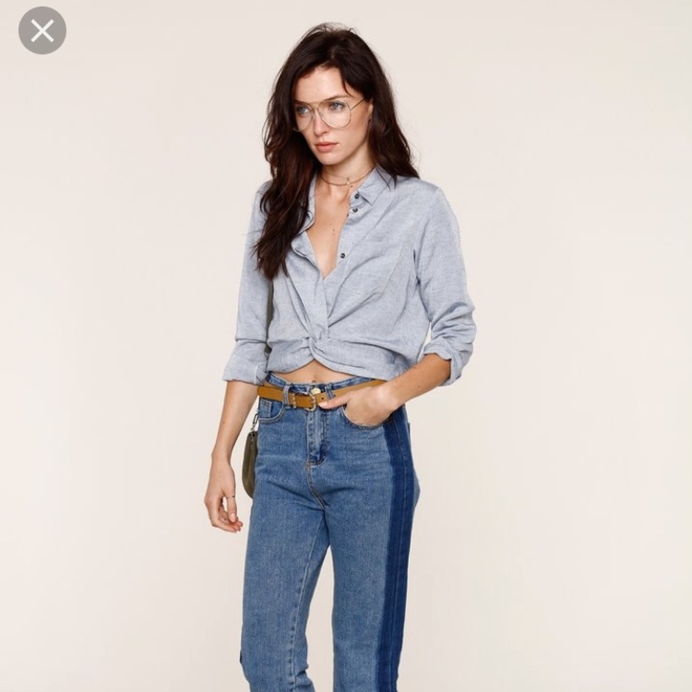 Cropped long sleeved blouse